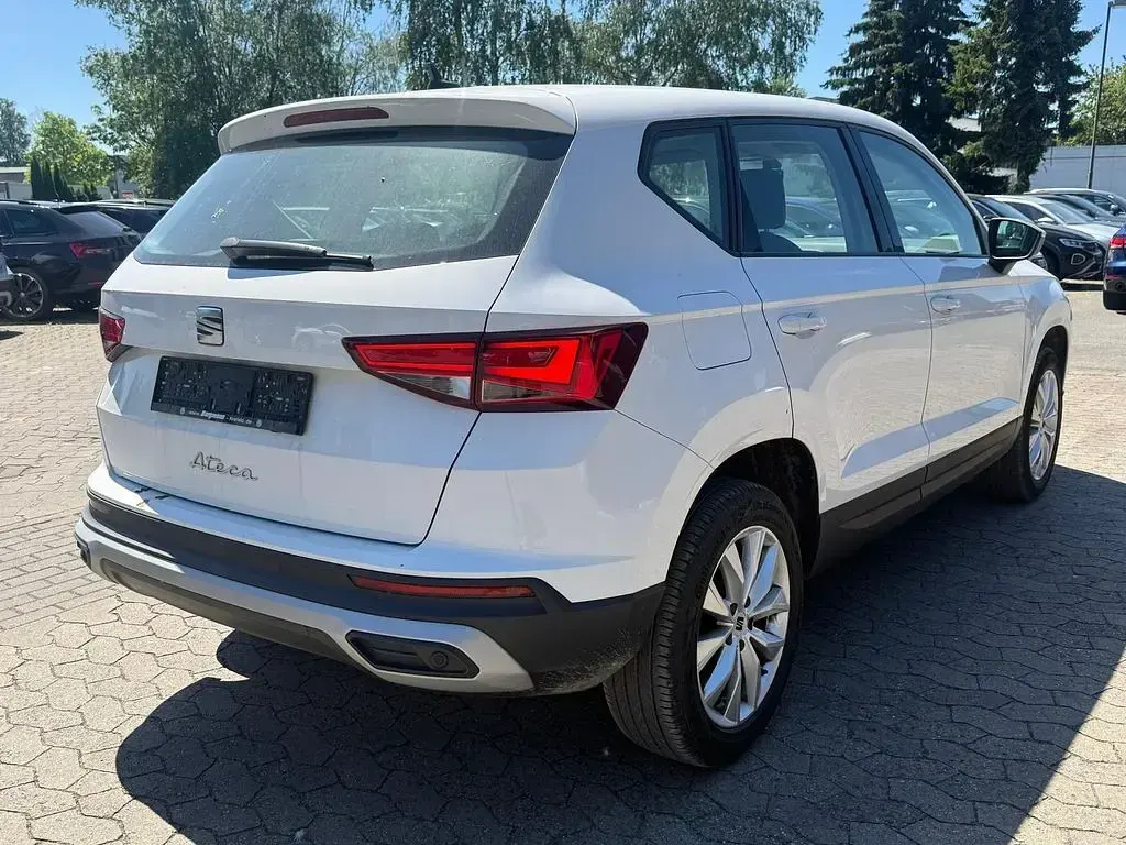 Używany Seat Ateca Style 150 KM (110 kW) 2022 Biały SUV