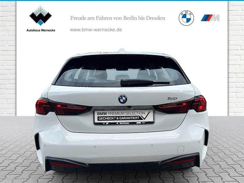 Second-hand BMW 120 Efficient Dynamics 156 CP (114 kW) 2024 Alb Hatchback