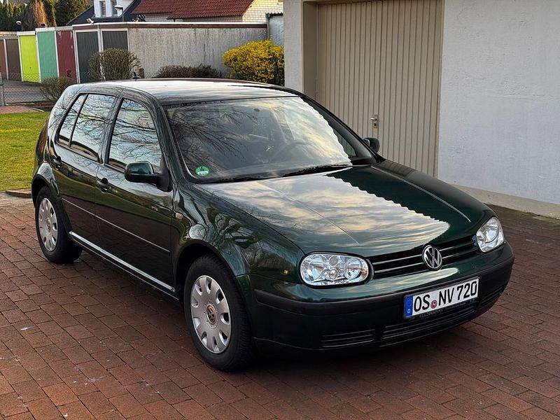 Gebraucht VW Golf III 75 PS (55 kW) 1999 Grün Limousine