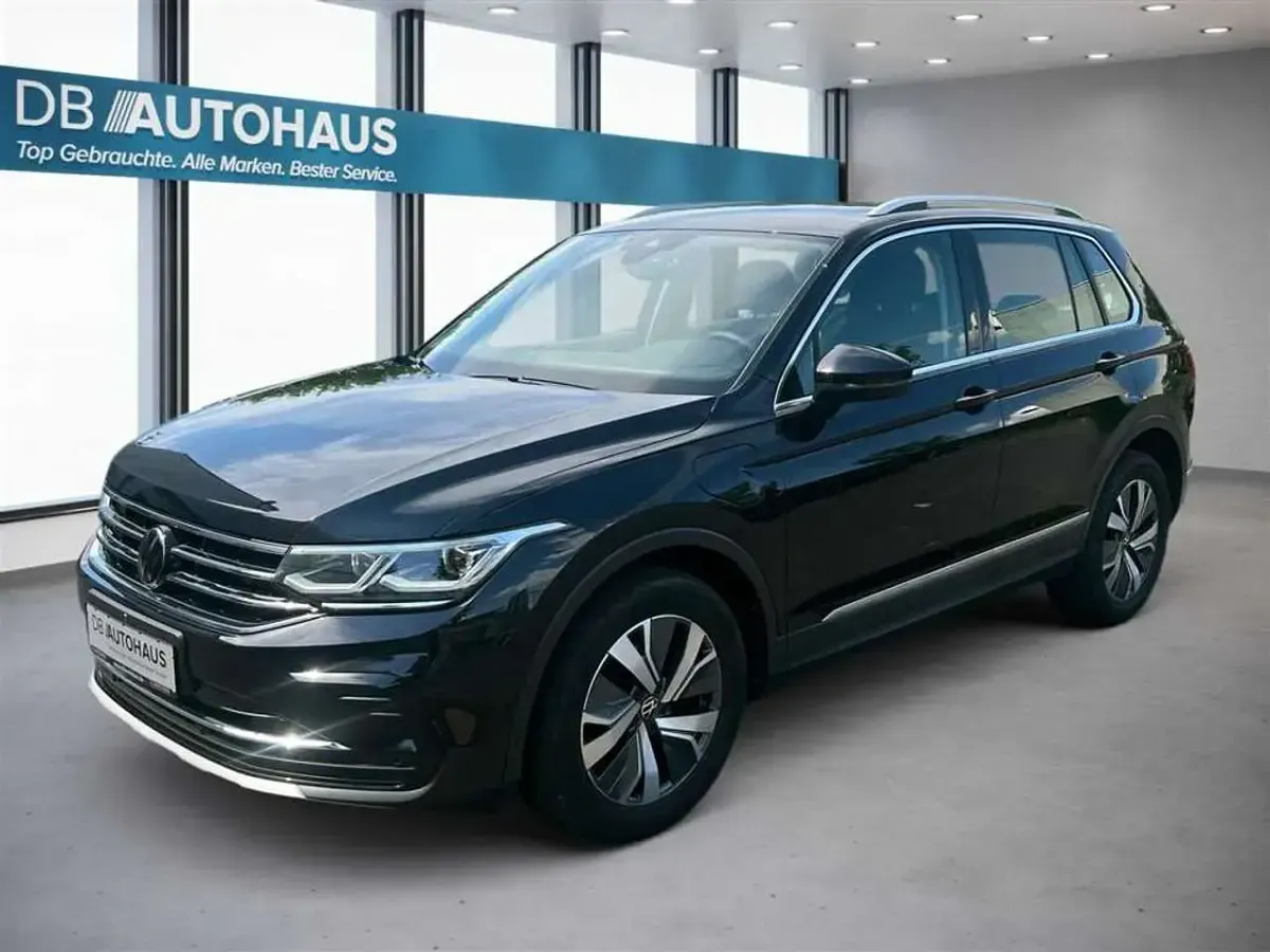 Gebraucht VW Tiguan Elegance 245 PS (180 kW) 2023 SUV