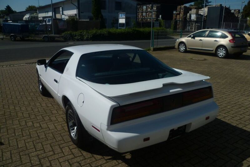 Gebraucht Pontiac Firebird 173 PS (127 kW) 1992 Weiß Coupé