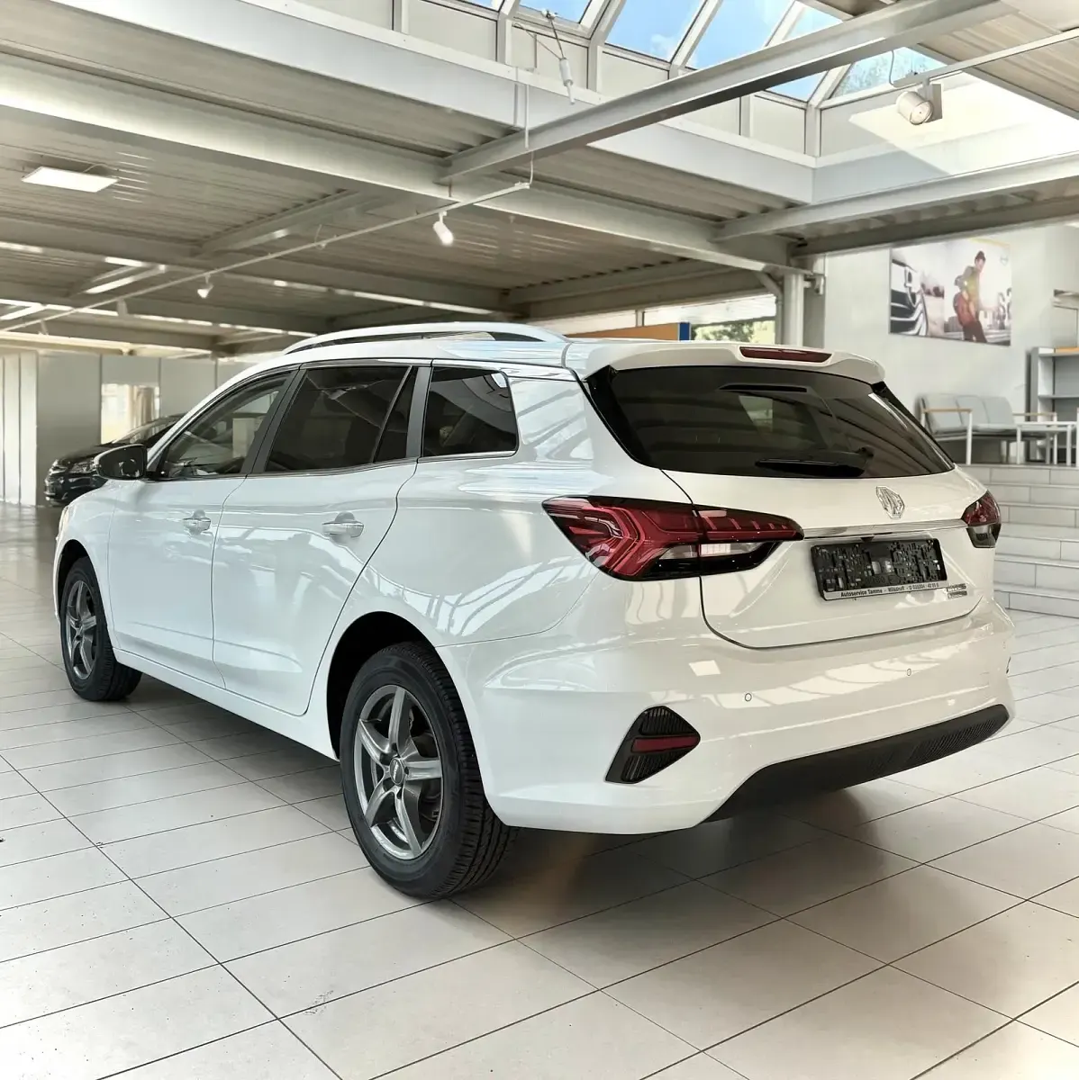 Gebraucht MG MG5 EV 114 kW (156 PS) 2022 Weiß Kombi