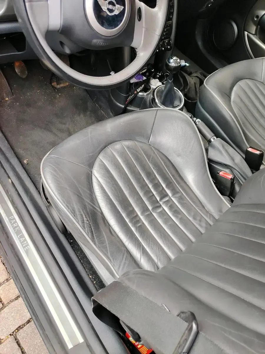 Usado Mini ONE 116 HP (85 kW) 2006 Cinzento Citadino