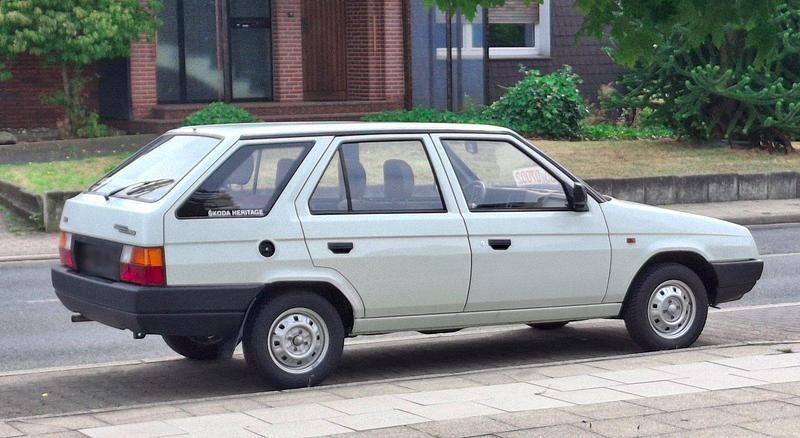 Gebraucht Skoda Forman 60 PS (44 kW) 1991 Weiß Kombi