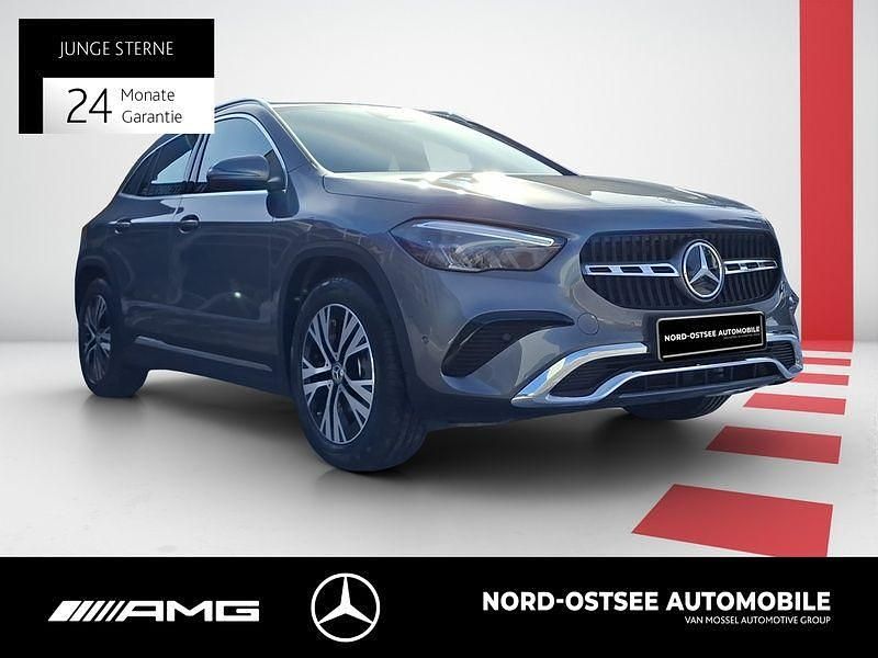 Gebraucht Mercedes GLA200 Progressive 150 PS (110 kW) 2025 Metalliclack mountaingrau SUV