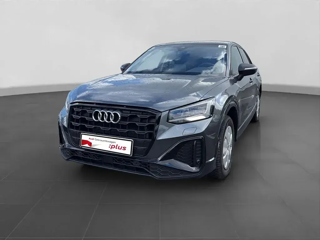 Gebraucht Audi Q2 S-Line 116 PS (85 kW) 2025 Grau SUV