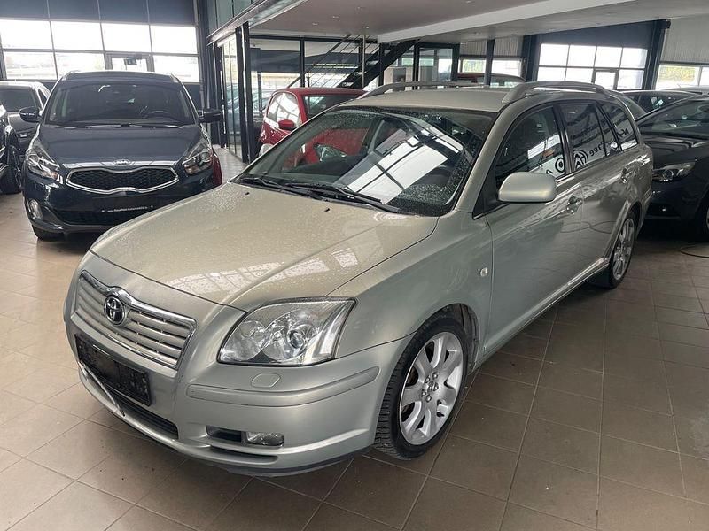 Gebraucht 2005 Toyota Avensis Executive Kombi | 4.990 € (Teuer) - Bild 1/4