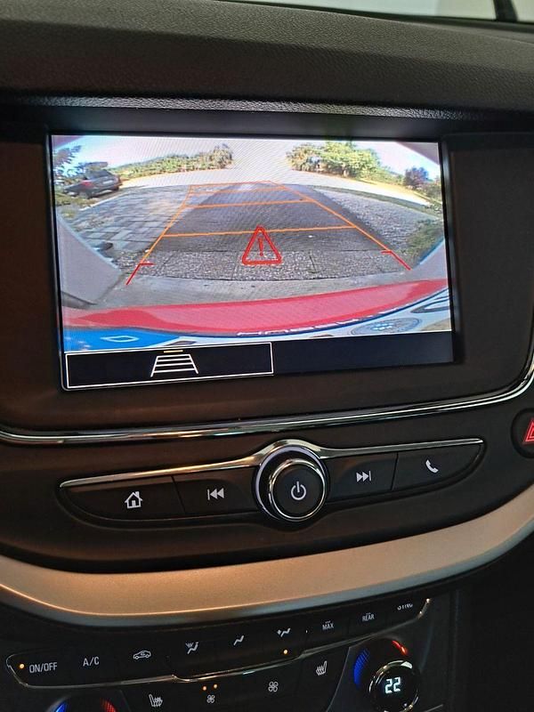 Gebraucht Opel Astra 122 PS (89 kW) 2019 Rot Kombi