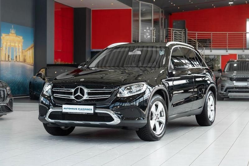 Schwarz unilack Gebraucht 2018 Mercedes GLC250 Exclusive SUV | 18.480 € (Guter Preis) - Bild 1/4