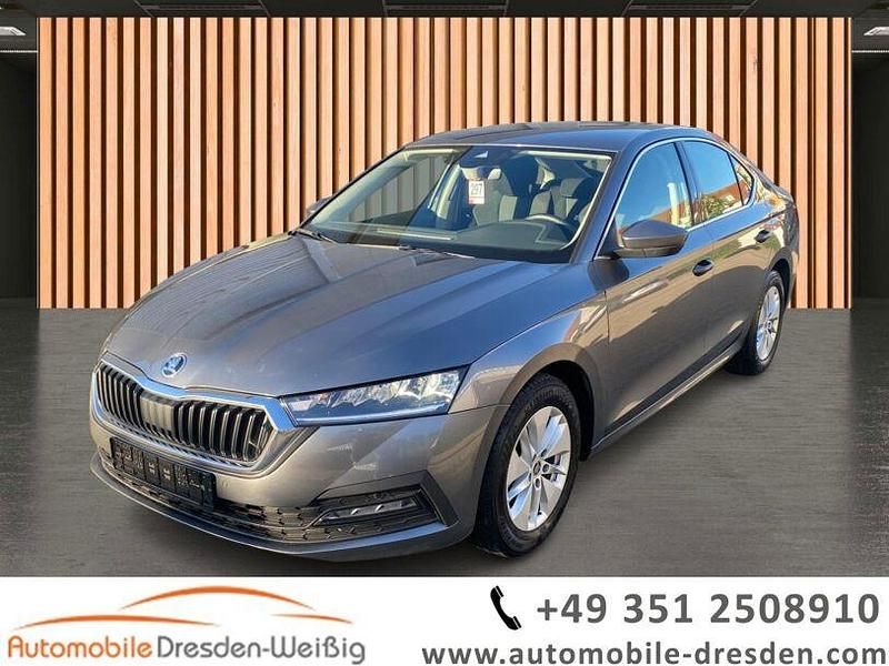 Graphitegrau metallic Gebraucht 2023 Skoda Octavia Ambition Limousine | 18.980 € (Guter Preis) - Bild 1/4