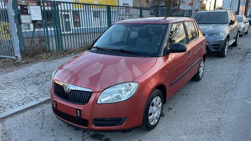 Gebraucht Skoda Fabia 85 PS (62 kW) 2009 Rot Kleinwagen