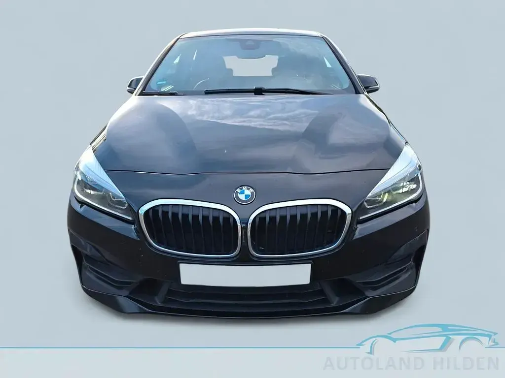 Gebraucht BMW 218 Active Tourer Advantage 150 PS (110 kW) 2021 Schwarz Van / Kleinbus