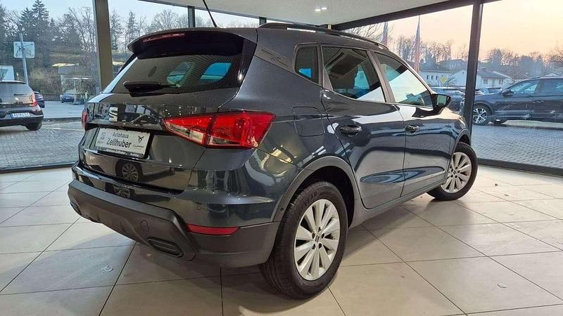 Gebraucht Seat Arona Style 95 PS (69 kW) 2022 Grau SUV