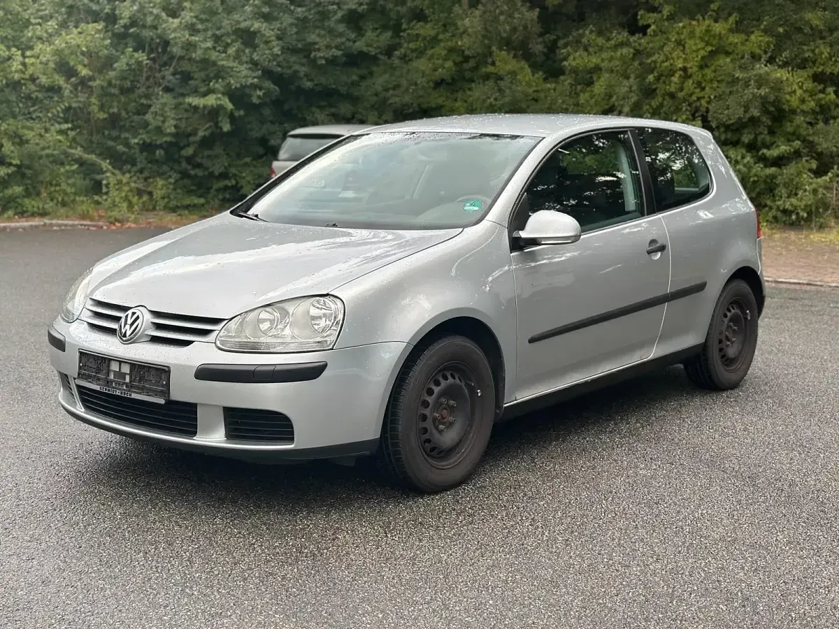 Gebraucht VW Golf V 75 PS (55 kW) 2005 Grau Kleinwagen