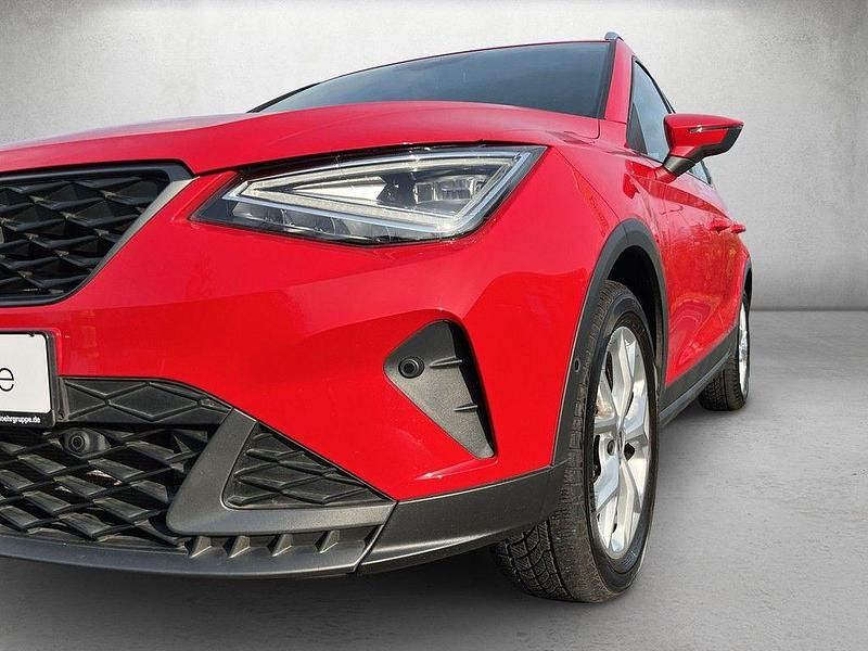 Gebraucht Seat Arona FR 150 PS (110 kW) 2024 Reinrot SUV
