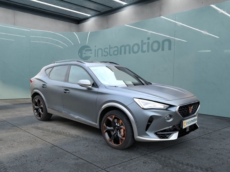Grau Gebraucht 2022 Cupra Formentor VZ SUV | 39.198 € (Teuer) - Bild 1/4