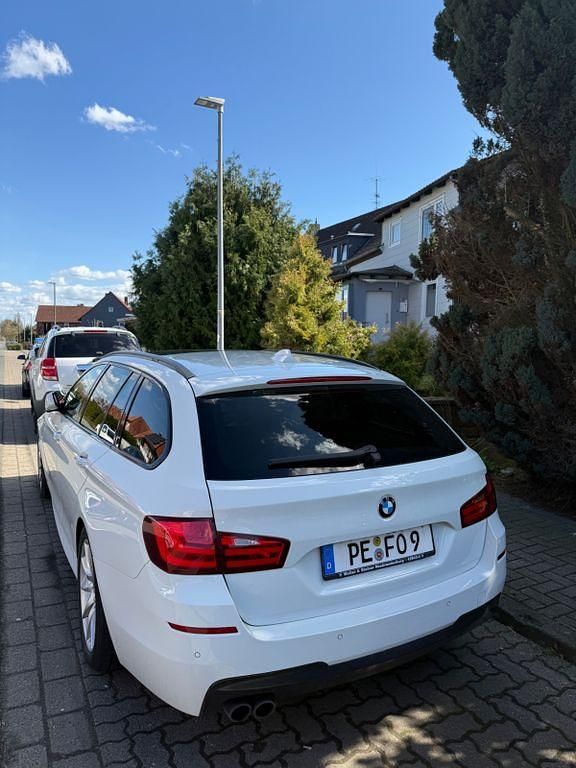 Second-hand BMW 525 Performance 218 CP (160 kW) 2012 Alb Break