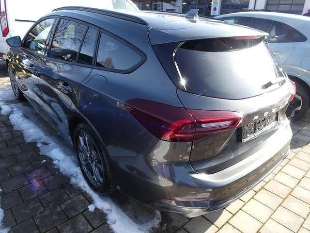 Gebraucht Ford Focus ST-Line 125 PS (91 kW) 2025 Grau Kombi