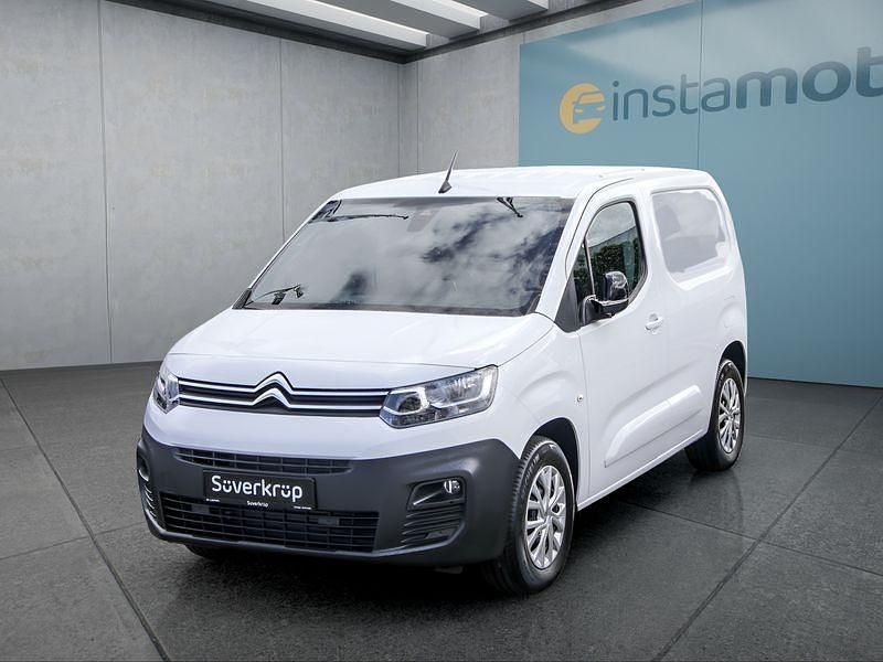 Weiß Gebraucht 2023 Citroën e-Berlingo Van / Kleinbus | 26.249 € (Etwas zu teuer) - Bild 1/4