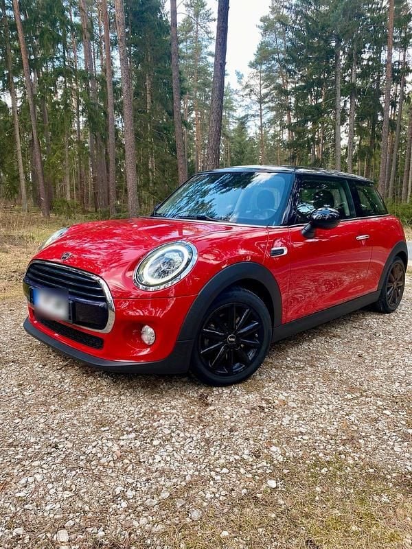 Second-hand Mini Cooper 136 CP (100 kW) 2018 Roșu Hatchback