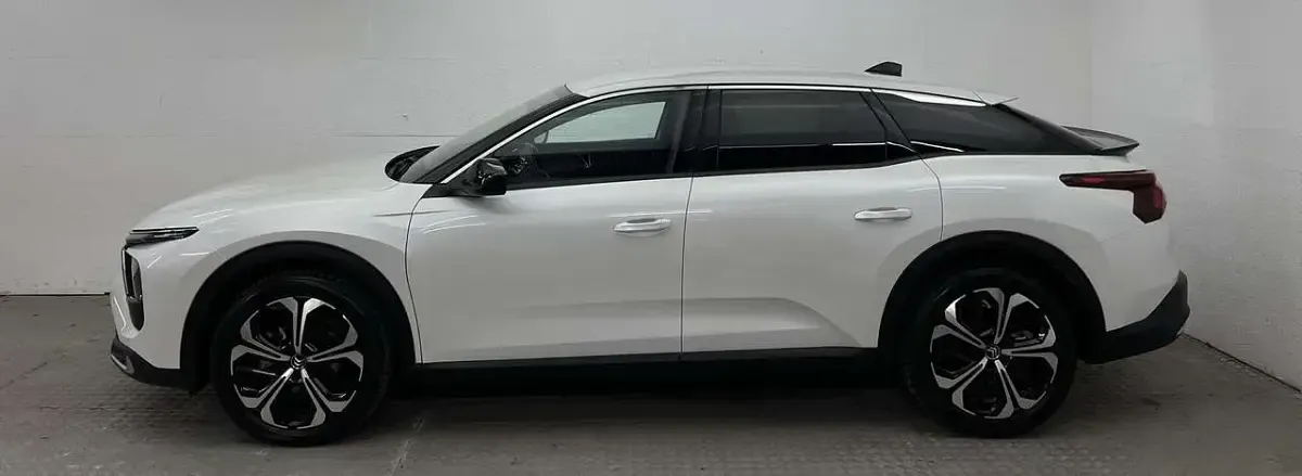 Gebraucht Citroën C5 X PureTech 145 PS (106 kW) 2024 Weiß Kombi