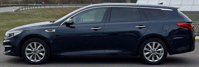 Usado Kia Optima Vision 141 HP (103 kW) 2017 Azul Carrinha