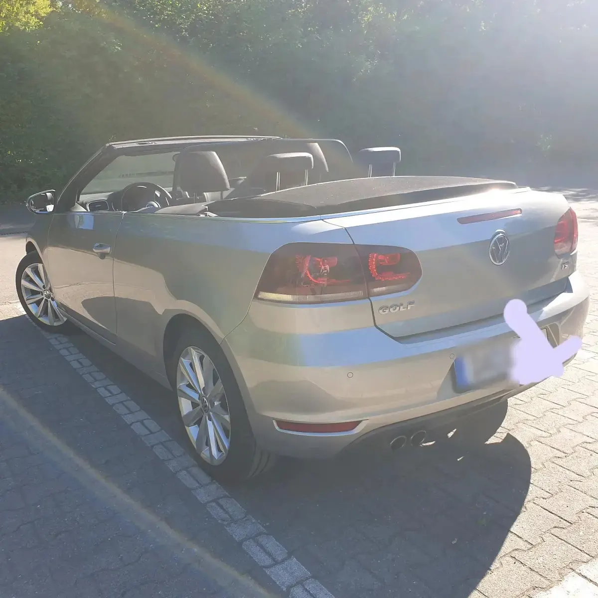 Gebraucht VW Golf Cabriolet 122 PS (89 kW) 2012 Grau Cabrio