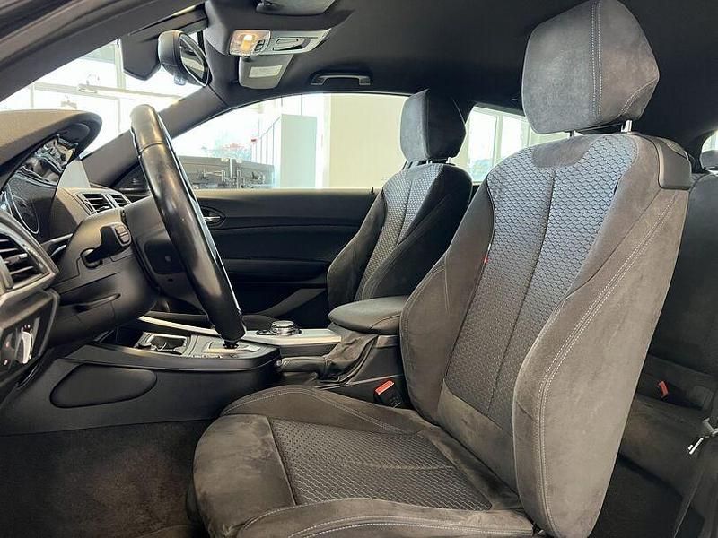 Gebraucht BMW 118 Shadowline 150 PS (110 kW) 2015 Blau Kleinwagen