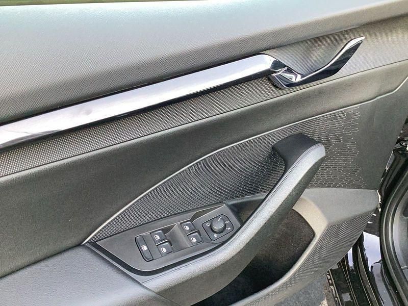 Gebraucht Skoda Octavia 116 PS (85 kW) 2022 Schwarz Kombi