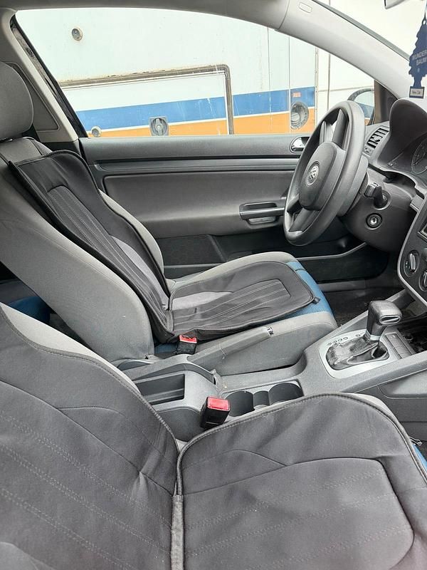 Gebraucht VW Golf V 116 PS (85 kW) 2005 Schwarz Kleinwagen