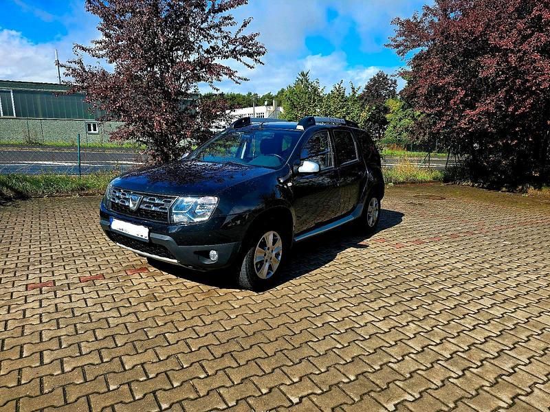 Schwarz Gebraucht 2015 Dacia Duster SUV | 8.500 € (Teuer) - Bild 1/4