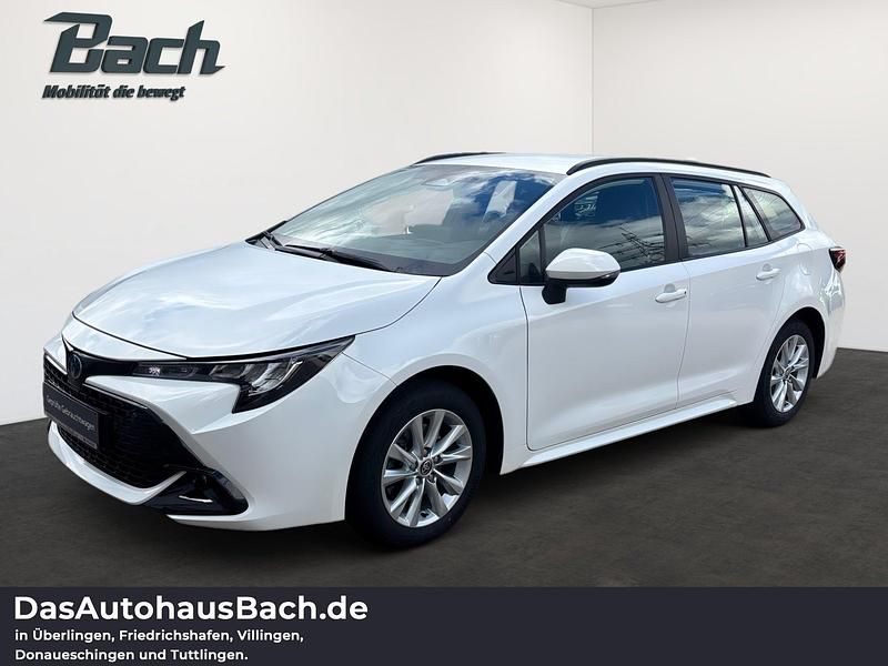 Weiß Gebraucht 2023 Toyota Corolla Business Edition Kombi | 27.490 € (Fairer Preis) - Bild 1/4