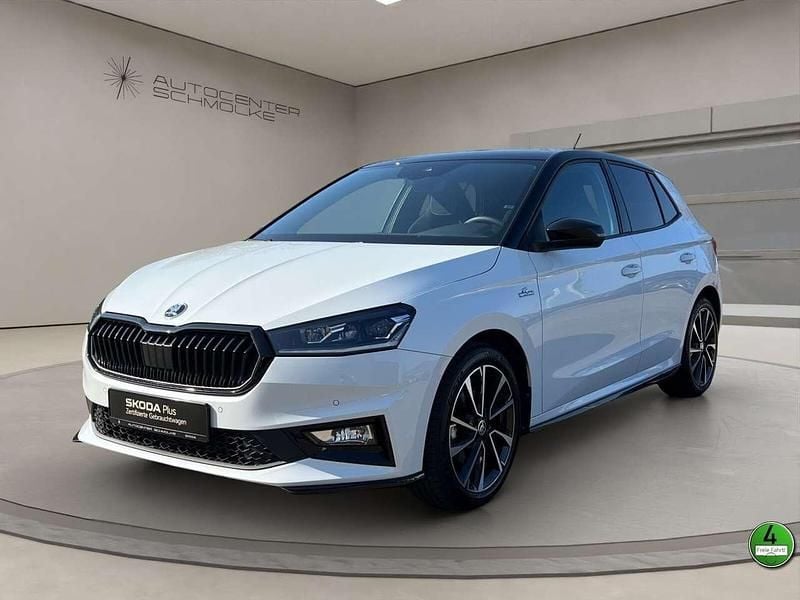 Weiß Gebraucht 2024 Skoda Fabia Monte Carlo Limousine | 21.699 € (Fairer Preis) - Bild 1/4