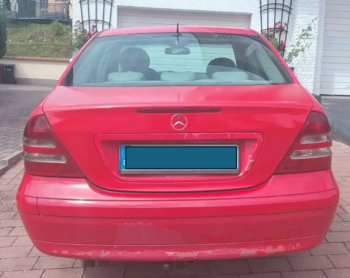 Gebraucht Mercedes C220 Elegance 143 PS (105 kW) 2002 Rot Limousine