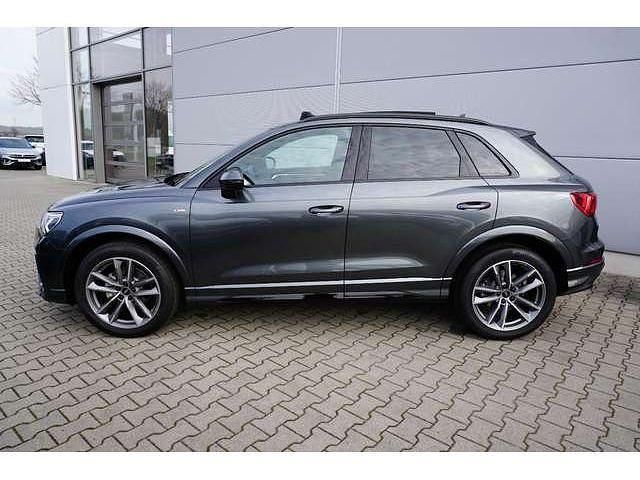 Gebraucht Audi Q3 S-Line 150 PS (110 kW) 2024 Daytonagrau perleffekt SUV