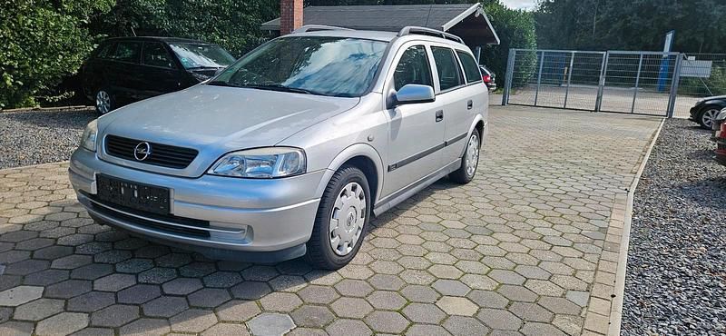 Silber Gebraucht 2002 Opel Astra Kombi | 1.200 € (Guter Preis) - Bild 1/4