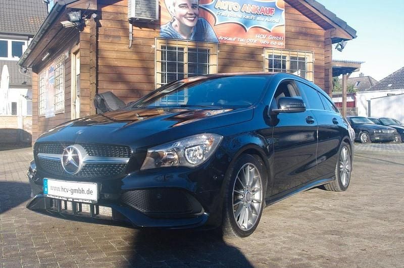 Gebraucht Mercedes CLA200 136 PS (100 kW) 2016 Schwarz Limousine