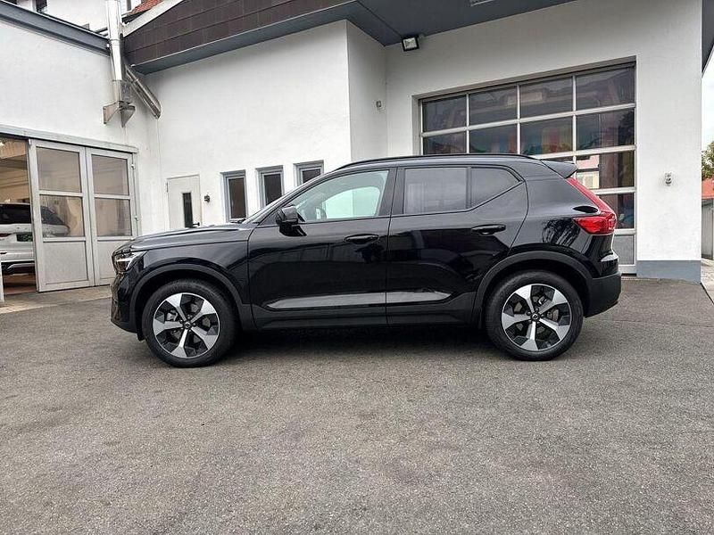 Gebraucht Volvo XC40 Plus 197 PS (144 kW) 2024 Onyx black SUV