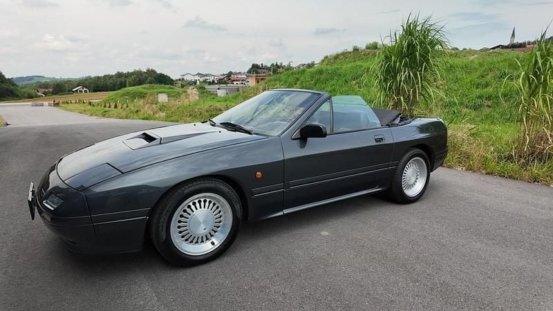 Grau Gebraucht 1990 Mazda RX7 Kleinwagen | 12.499 € - Bild 1/4