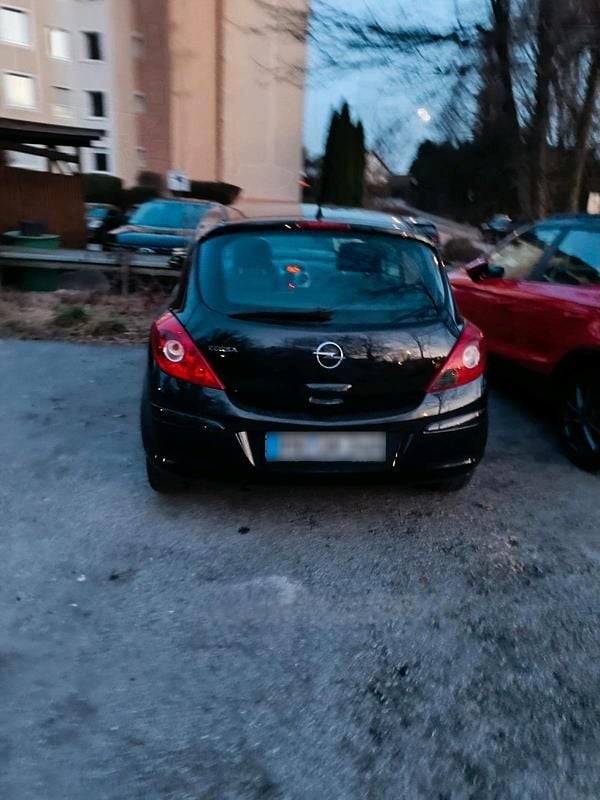 Gebraucht Opel Corsa 90 PS (66 kW) 2009 Schwarz Kleinwagen