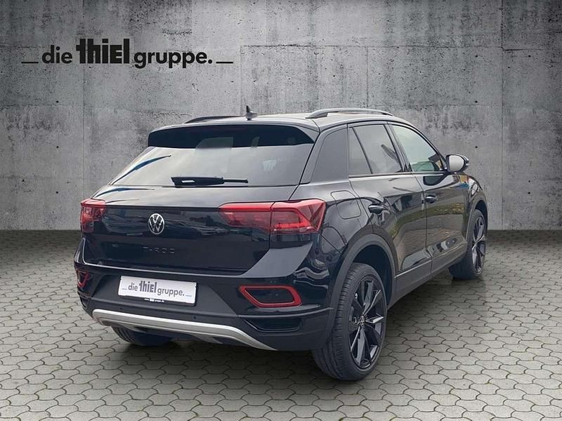 Neu VW T-Roc Style 150 PS (110 kW) 2025 Deep black perleffekt SUV