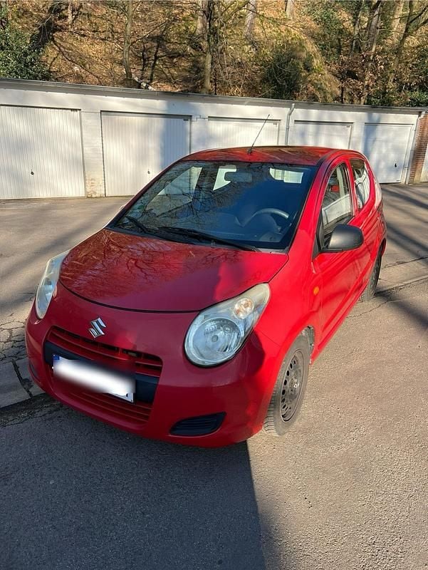 Rot Gebraucht 2013 Suzuki Alto Kleinwagen | 2.600 € (Fairer Preis) - Bild 1/4