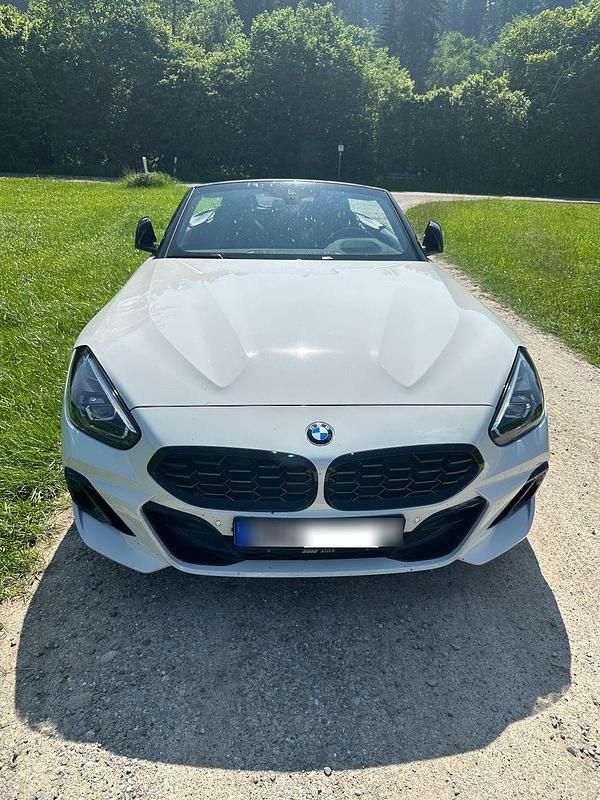Weiß Gebraucht 2024 BMW Z4 M Sport Cabrio | 45.599 € (Fairer Preis) - Bild 1/4
