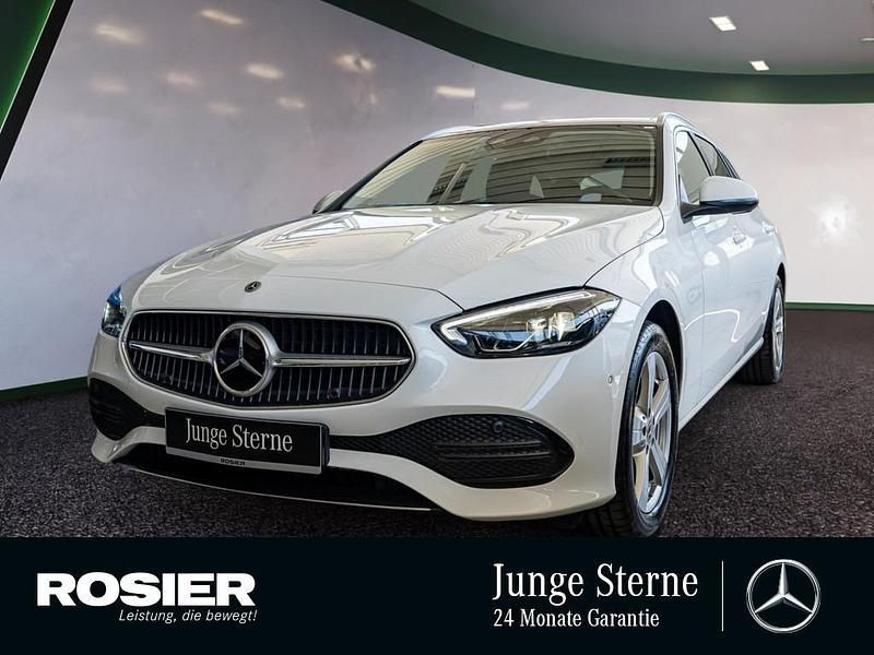 Weiss / polarweiß Gebraucht 2023 Mercedes C300 Avantgarde Kombi | 35.680 € (Superpreis) - Bild 1/4