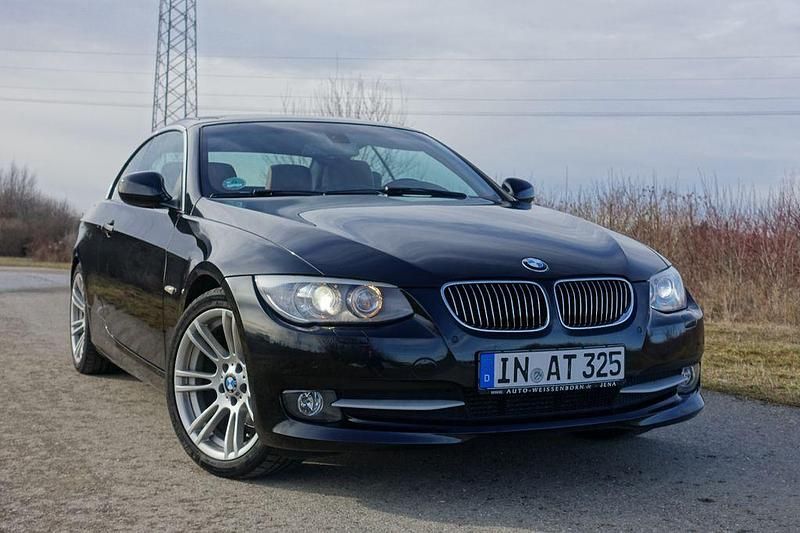 Gebraucht BMW 320 Cabriolet Exclusive 184 PS (135 kW) 2011 Schwarz Cabrio