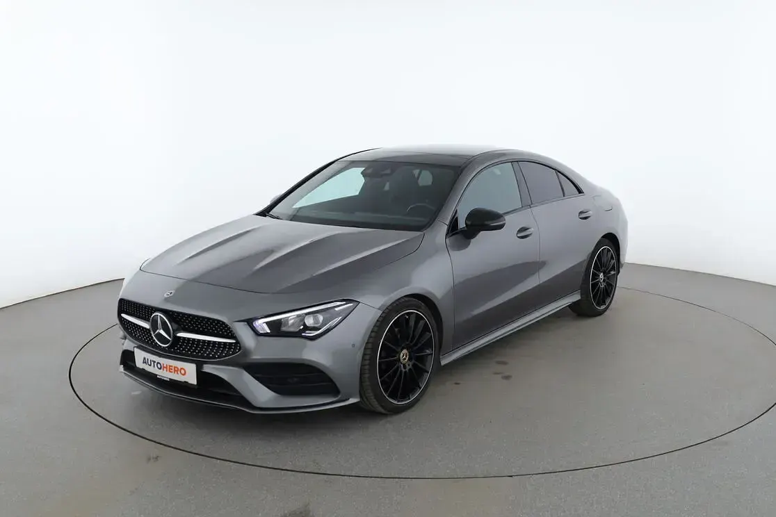 Gebraucht Mercedes CLA200 AMG line 177 PS (130 kW) 2023 Limousine