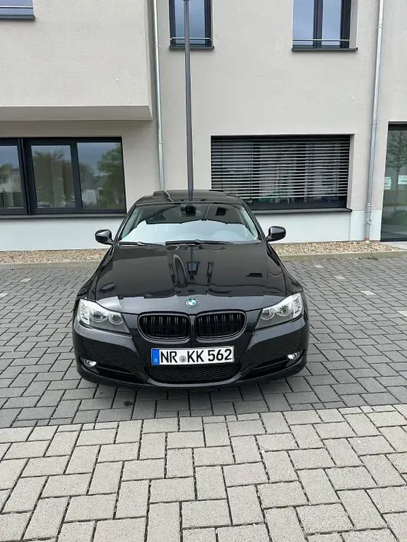 Gebraucht BMW 320 Performance 170 PS (125 kW) 2008 Schwarz Limousine