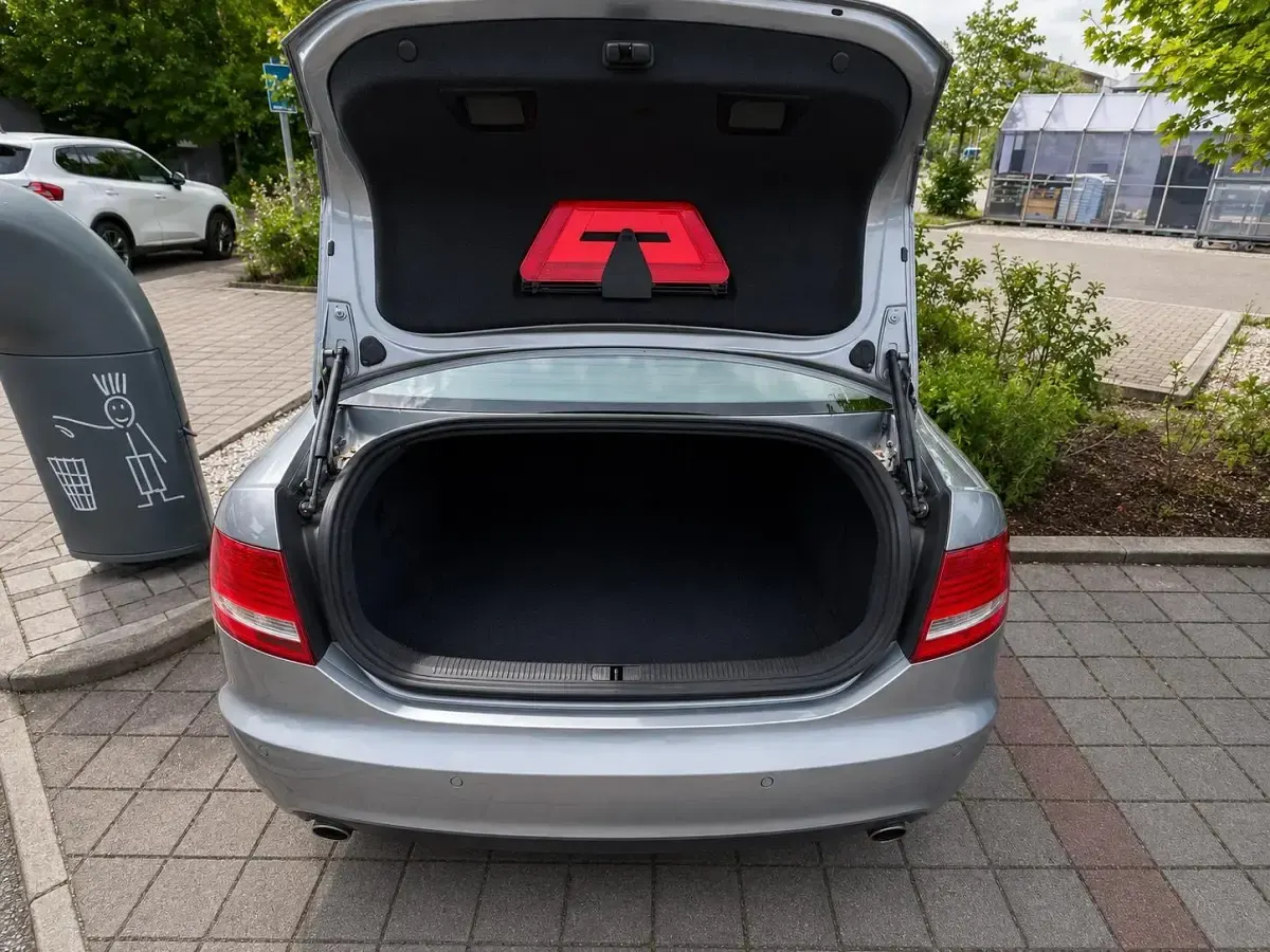 Gebraucht Audi A6 Sport 170 PS (125 kW) 2006 Grau Limousine