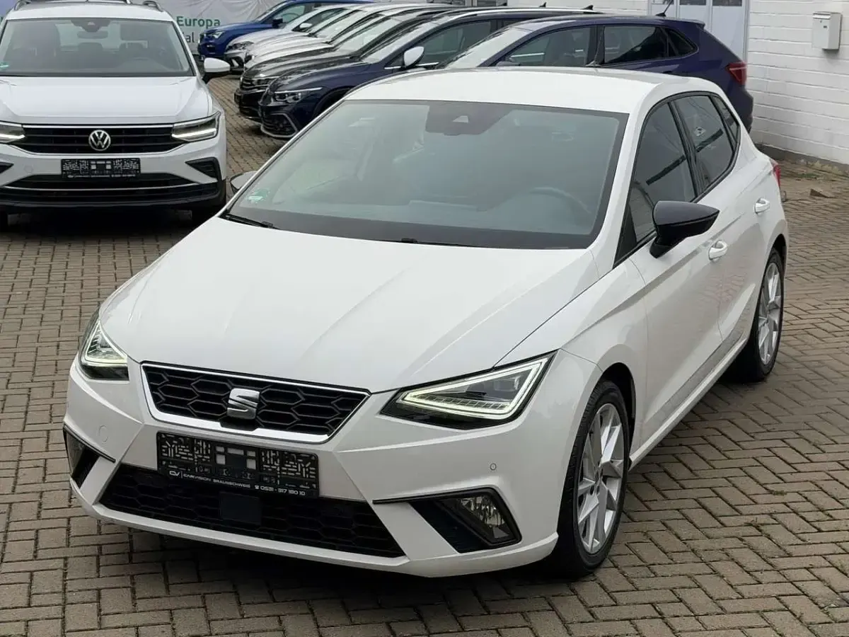 Gebraucht Seat Ibiza FR 150 PS (110 kW) 2022 Weiß Kleinwagen