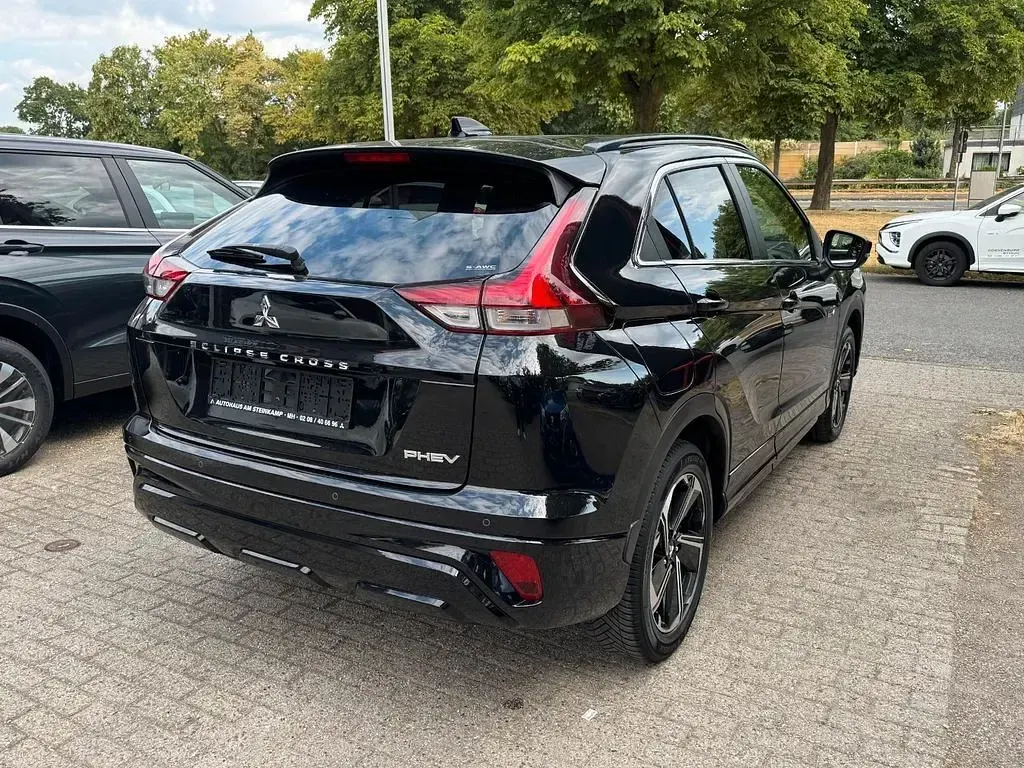 Gebraucht Mitsubishi Eclipse Cross Plus 98 PS (72 kW) 2022 Schwarz SUV